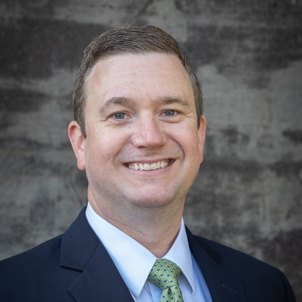 Chris Chiles Headshot